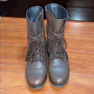 Steve Madden Troopa Brown size 8.5